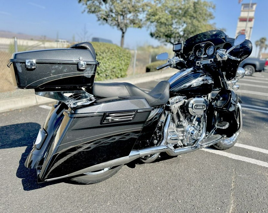 2012 Harley-Davidson® FLHXSE3 - CVO™ Street Glide®