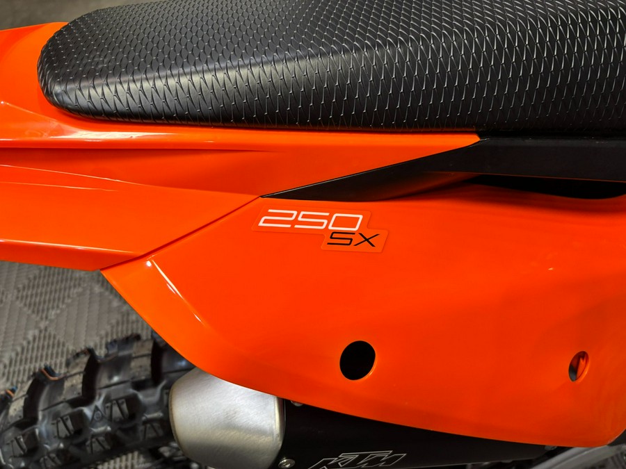 2026 KTM 250 SX