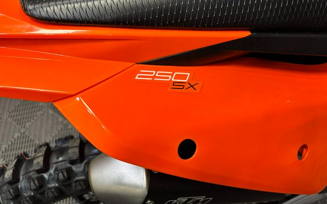 2026 KTM 250 SX