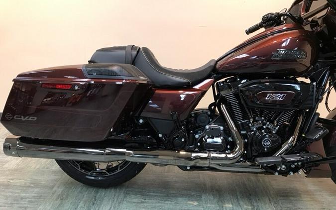 2024 Harley-Davidson CVO™ Street Glide® Copperhead FLHXSE