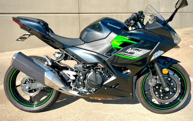 2023 Kawasaki Ninja 400