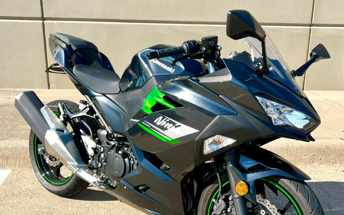 2023 Kawasaki Ninja 400