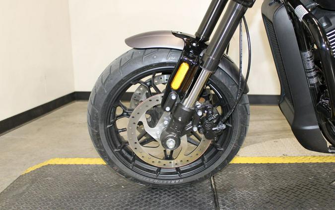 2017 Harley-Davidson® XG750A - Street Rod™