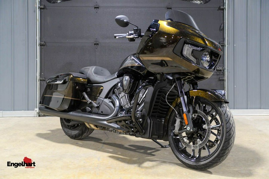 2024 Indian Motorcycle Challenger® Dark Horse® Icon with PowerBand Audio Package