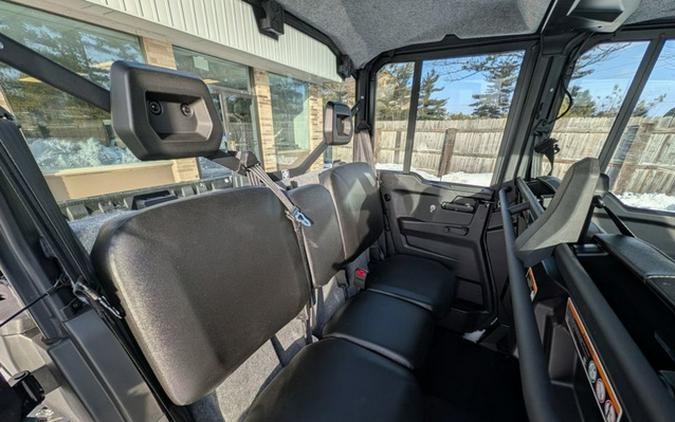 2026 Can-Am Defender MAX DPS CAB HD10