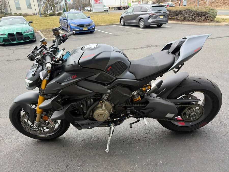 2024 Ducati Streetfighter V4 S