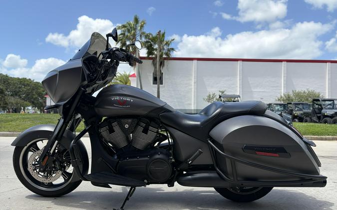 2014 VICTORY Cross Country Suede Titanium Metallic Base