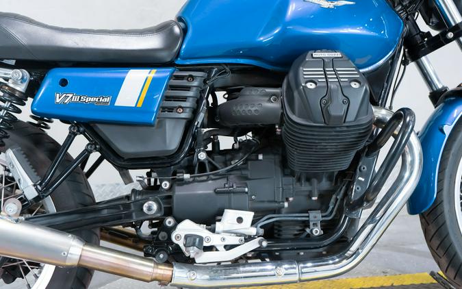 2017 Moto Guzzi V7 III Special ABS