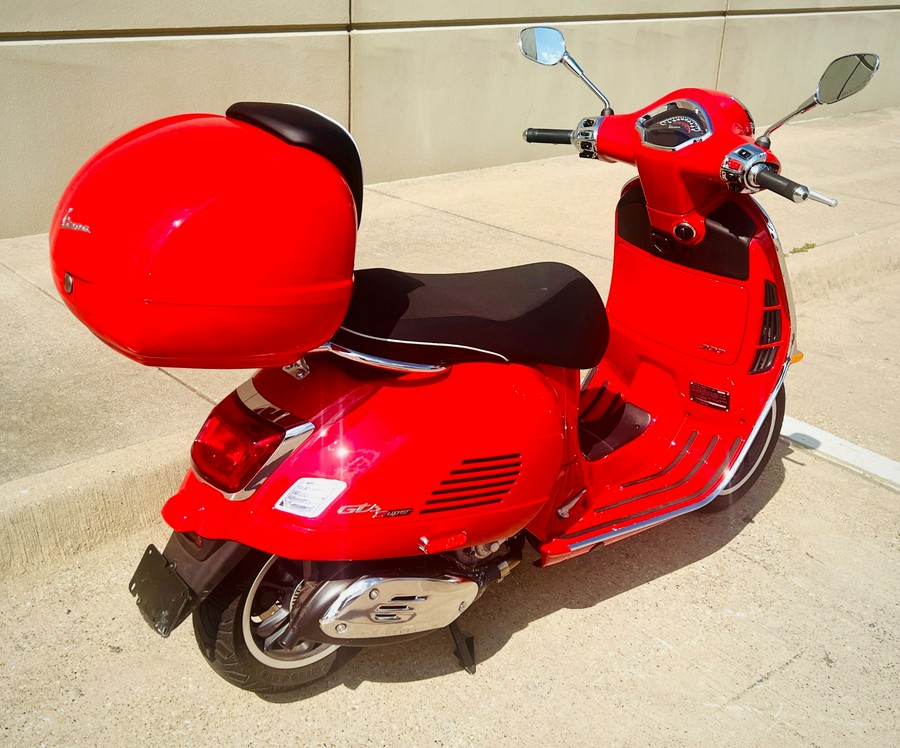 2024 Vespa GTS 300