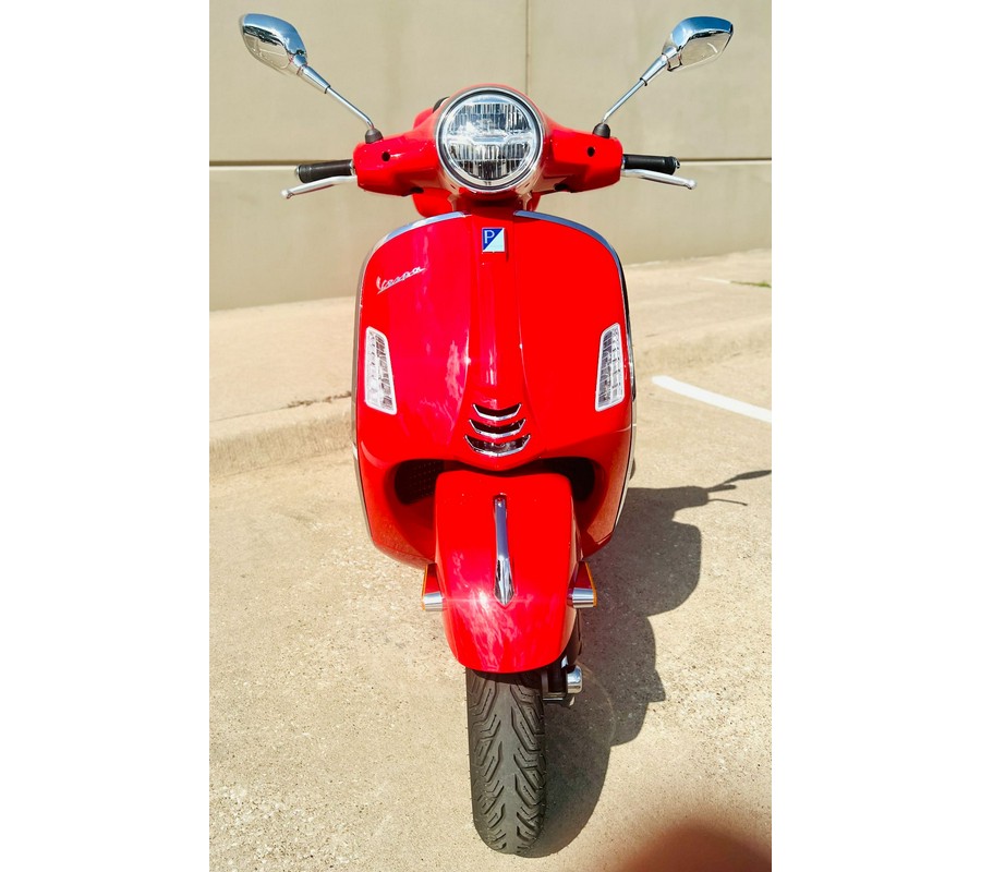 2024 Vespa GTS 300