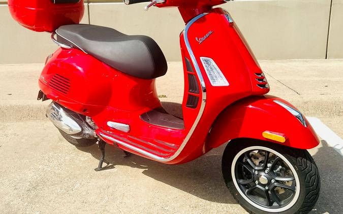 2024 Vespa GTS 300