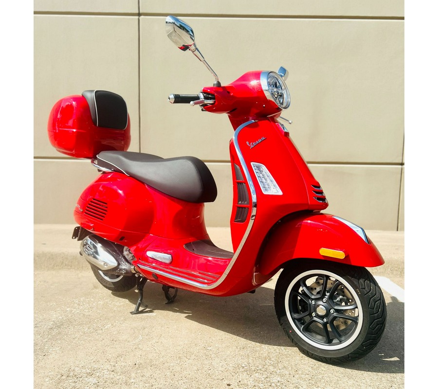 2024 Vespa GTS 300