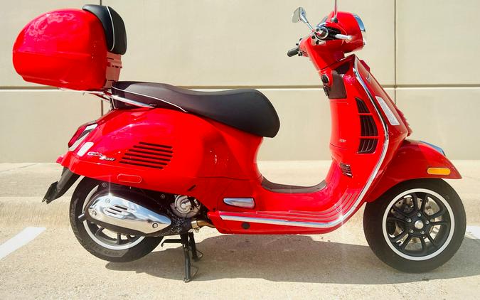 2024 Vespa GTS 300