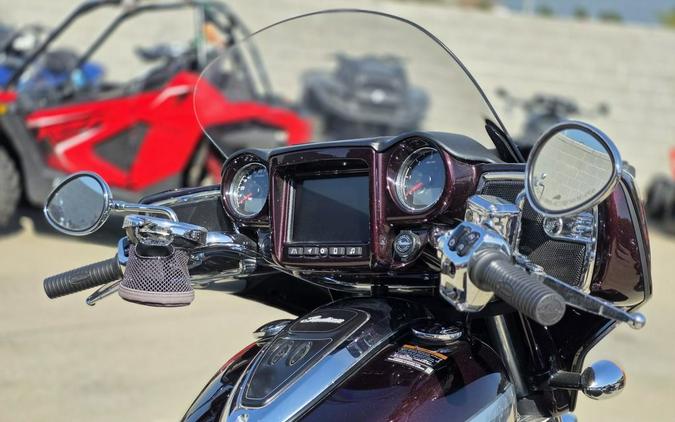 2022 Indian Motorcycle® Roadmaster® Limited Crimson Metallic