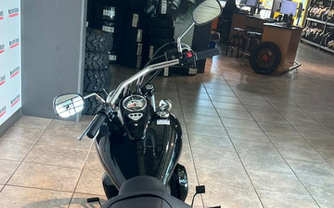 2026 Kawasaki Vulcan 900 Custom