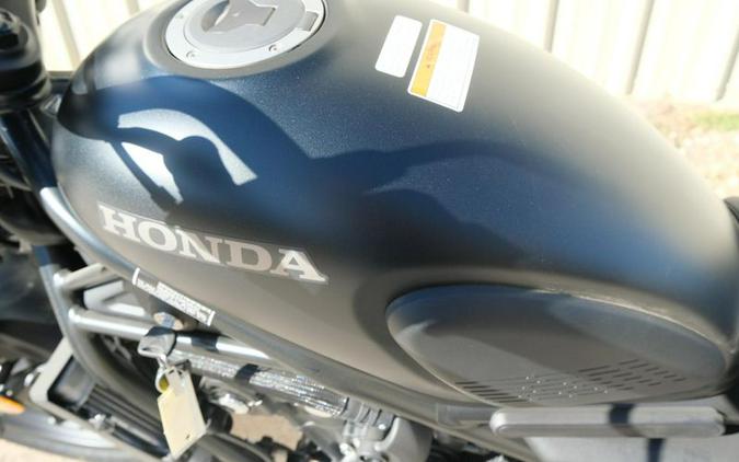 New 2025 HONDA SCL500