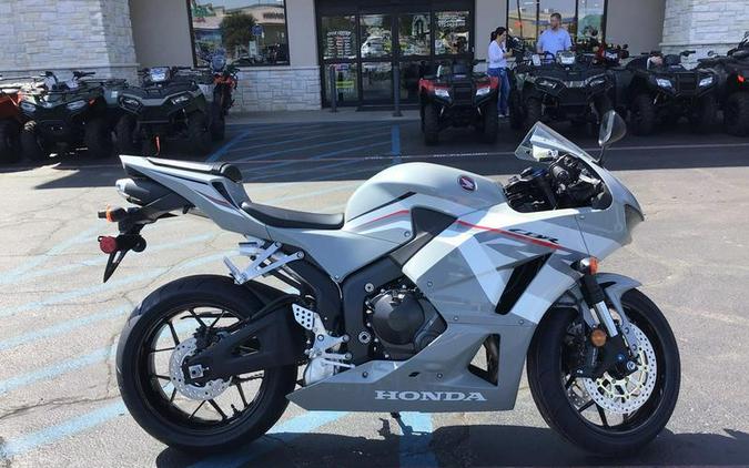 2026 HONDA CBR600RR