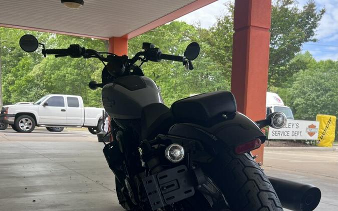 RH975S 2025 Nightster® Special