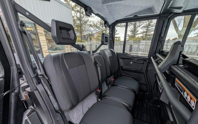 2026 Can-Am Defender MAX XT CAB HD11 With 10.25 In.Display Dar
