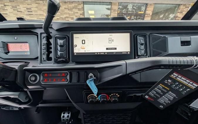 2026 Can-Am Defender MAX XT CAB HD11 With 10.25 In.Display Dar