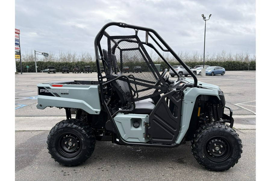 2026 Honda Pioneer 520