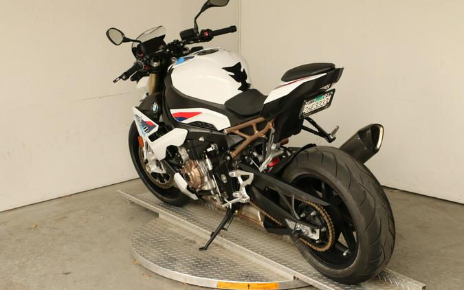2023 BMW S 1000 R