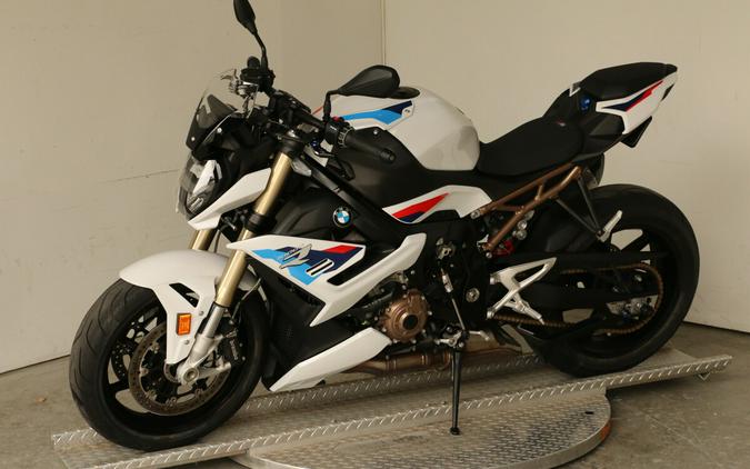2023 BMW S 1000 R