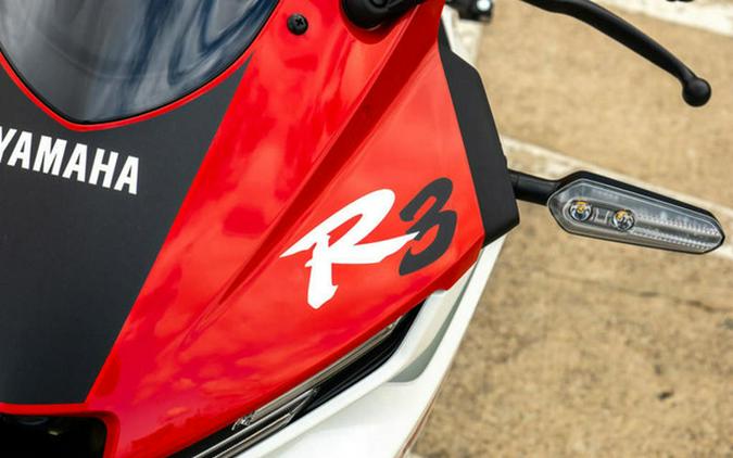 2026 Yamaha YZF R3 70Th Anniversary Edition