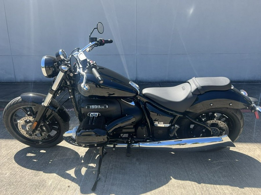 2023 BMW R 18 Black Storm Metallic