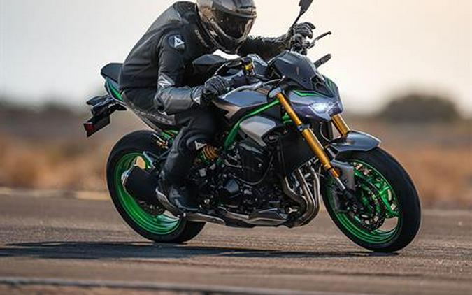 2025 Kawasaki Z900 SE ABS
