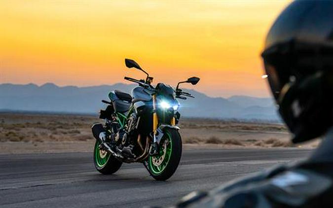 2025 Kawasaki Z900 SE ABS