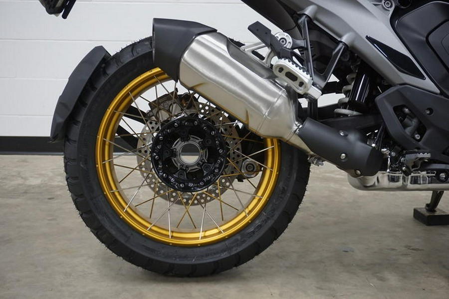 2025 BMW R 1300 GS Light White