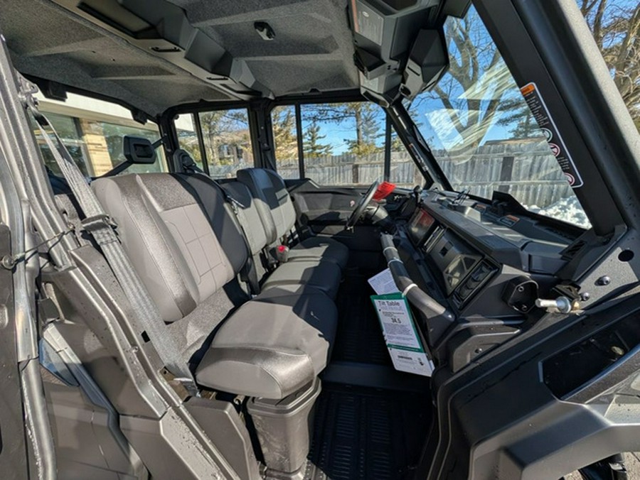 2026 Can-Am Defender MAX XT CAB HD11 With 10.25 In.Display