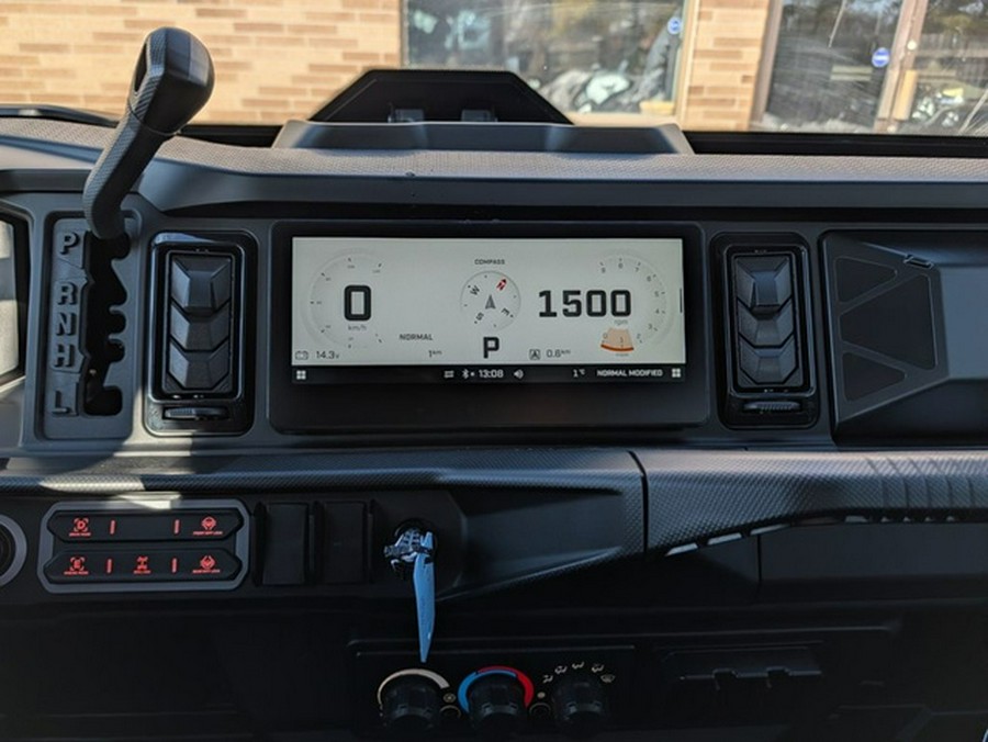 2026 Can-Am Defender MAX XT CAB HD11 With 10.25 In.Display