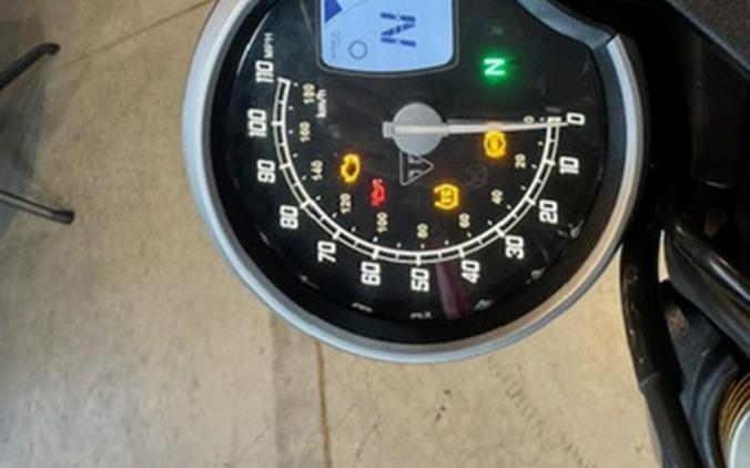 2026 TRIUMPH Speed 400 Phantom Black/Storm Grey