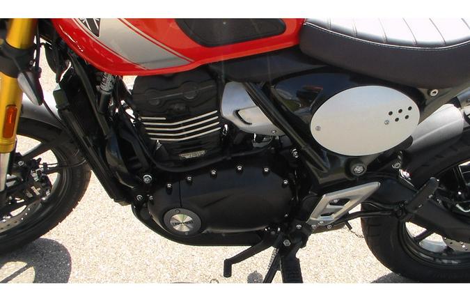 2026 Scrambler 400 X - Triumph