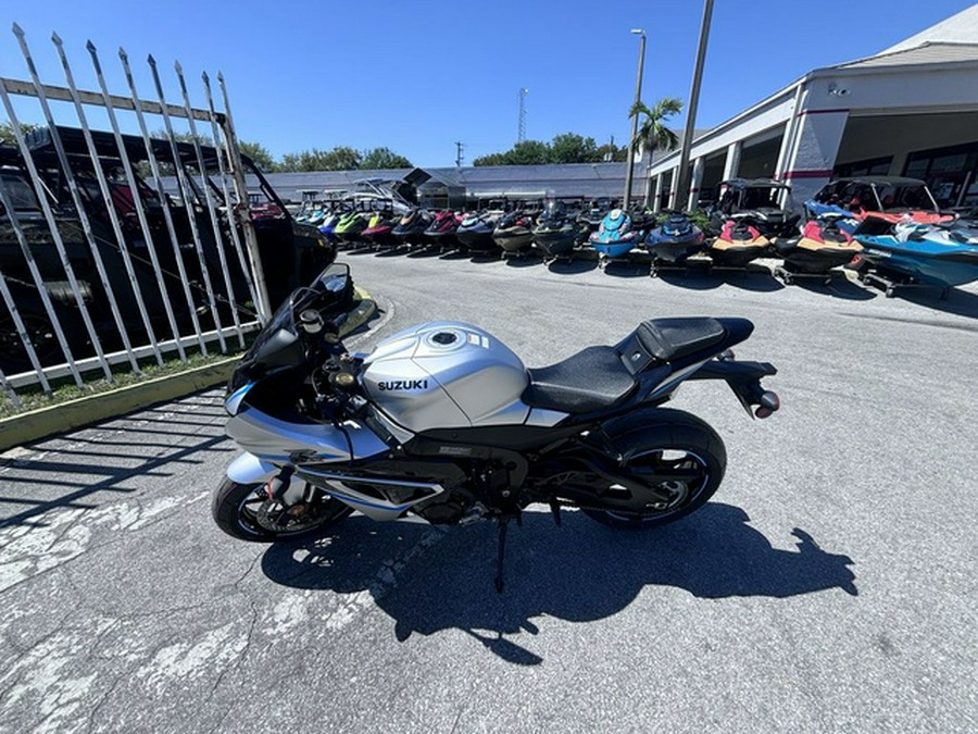 2025 Suzuki GSX-R 1000R