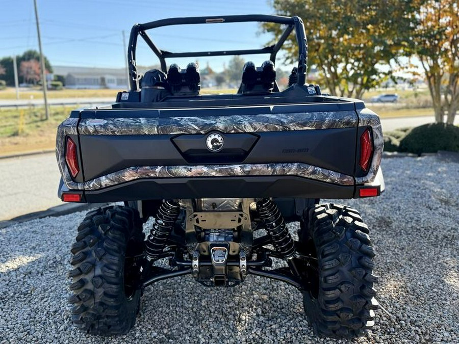 2026 Can-Am® Commander X mr 1000R Dark Wildland Camo