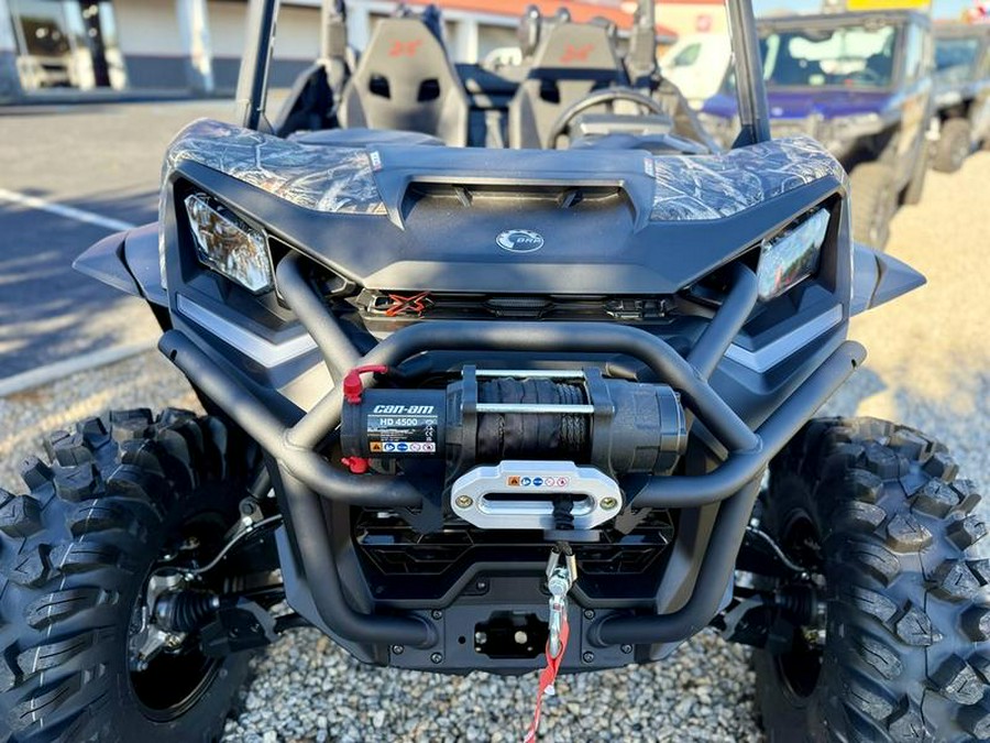 2026 Can-Am® Commander X mr 1000R Dark Wildland Camo