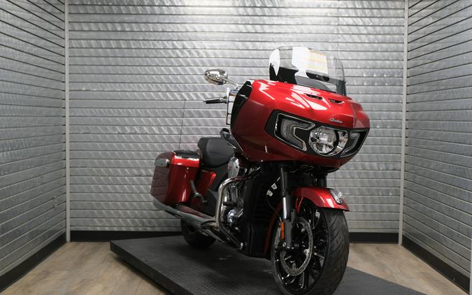 2025 INDIAN MOTORCYCLE CHALLENGER LIMITED 112 WITH POWERBAND AUDIO PACKAGE