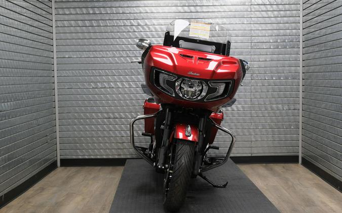 2025 INDIAN MOTORCYCLE CHALLENGER LIMITED 112 WITH POWERBAND AUDIO PACKAGE