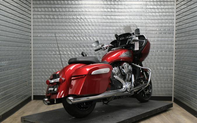 2025 INDIAN MOTORCYCLE CHALLENGER LIMITED 112 WITH POWERBAND AUDIO PACKAGE