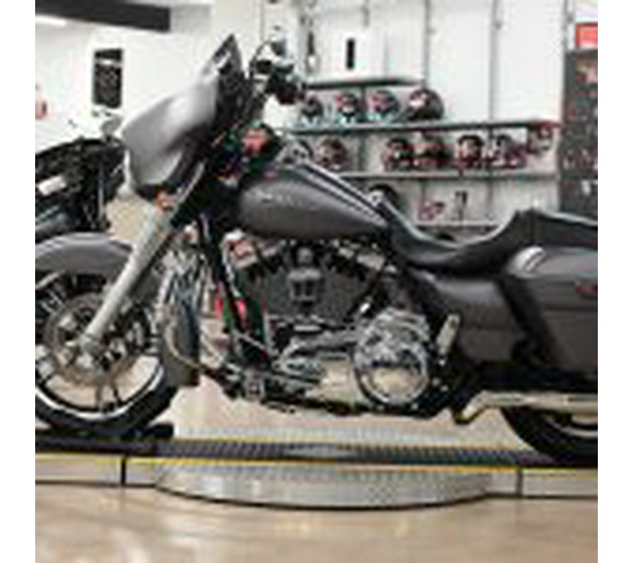 2016 Harley Davidson Street Glide Special