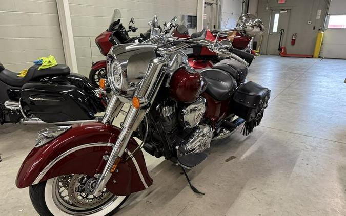 2018 Indian Motorcycle® Chief® Classic ABS Burgundy Metallic