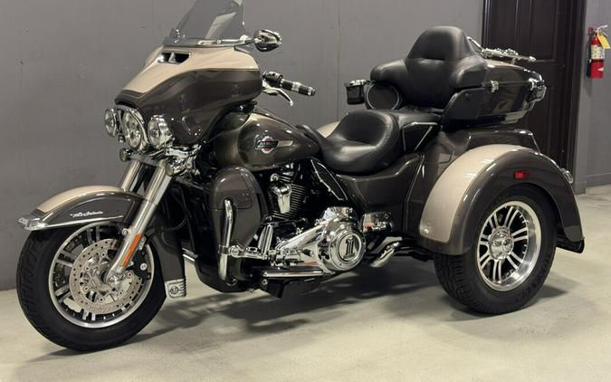FLHTCUTG 2023 Tri Glide® Ultra