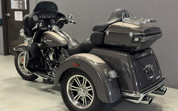 FLHTCUTG 2023 Tri Glide® Ultra