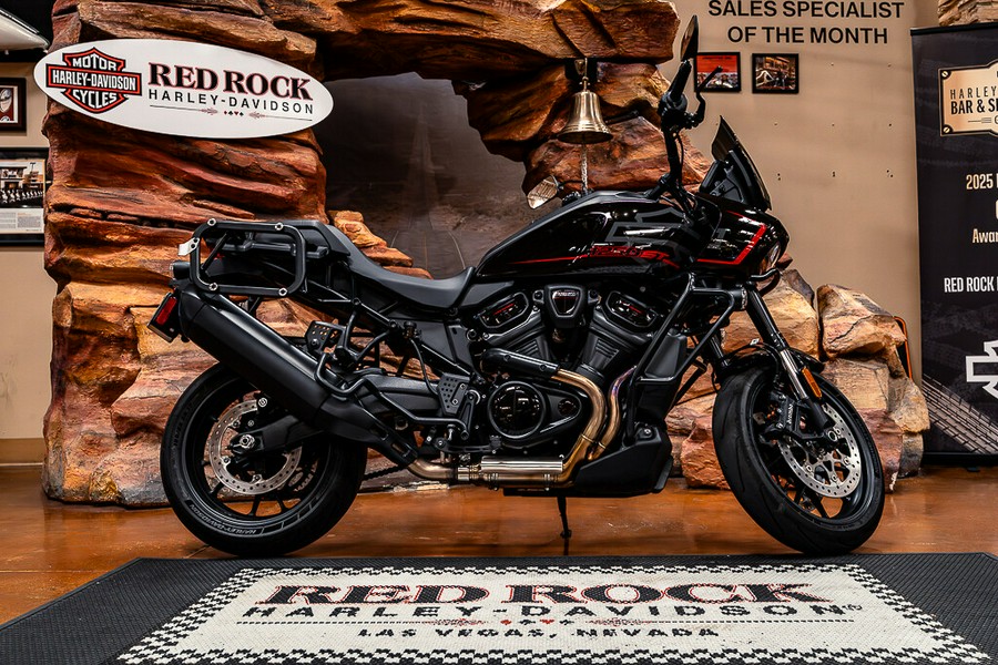 2025 Harley-Davidson Pan America 1250 ST Adventure Touring