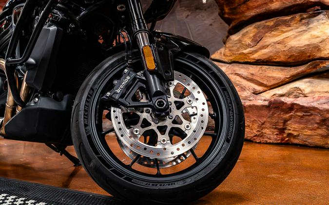Pan America 1250 ST