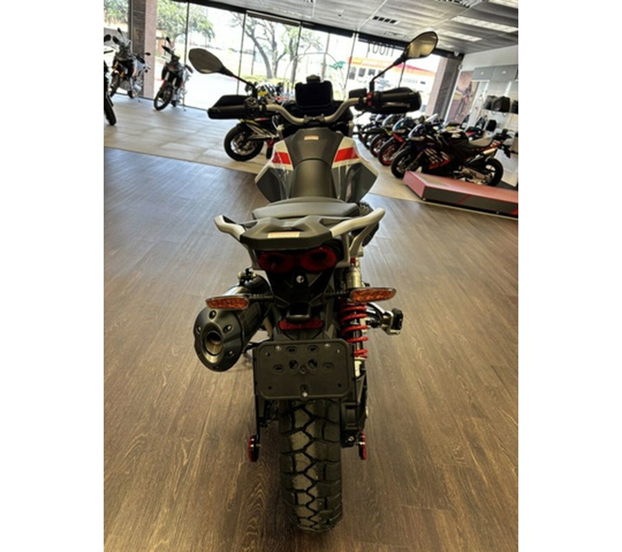 2027 Moto Guzzi V85 TT