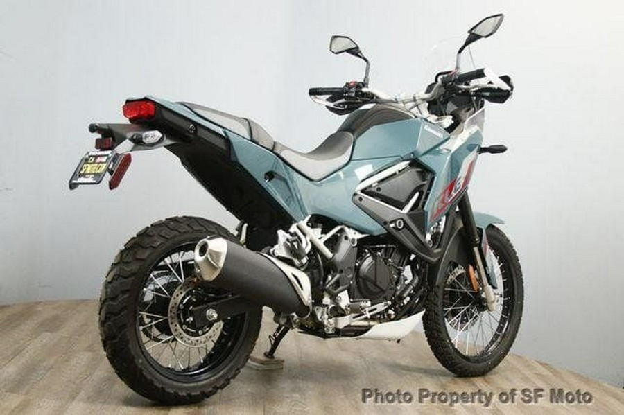 2026 Kawasaki KLE500 SE ABS